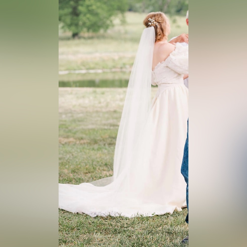 enVogue Bridal Accessories - Dazzling Cathedral Veil